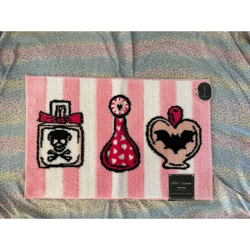 Betsey Johnson Pink Beauty Makeup Bath Rug 20x32 NWT